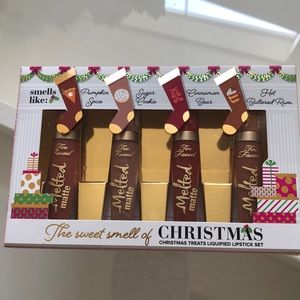 BN LE Too Faced Christmas Melted Matte Set